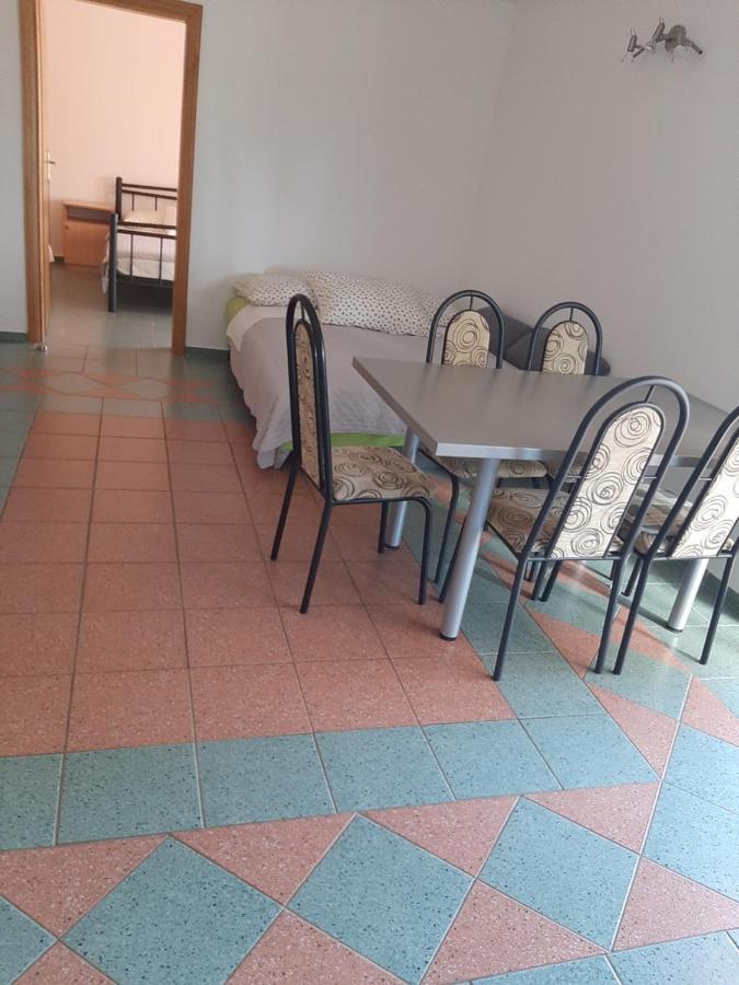 Apartments Marta ستاريغغاد باكلينتسا المظهر الخارجي الصورة