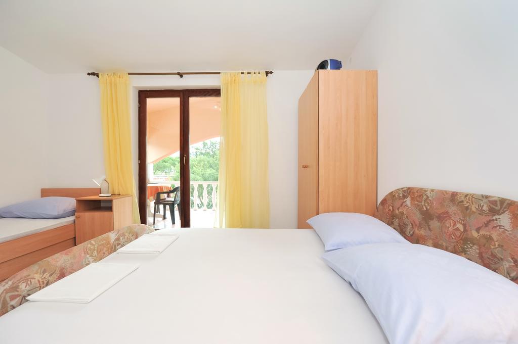 Apartments Marta ستاريغغاد باكلينتسا الغرفة الصورة